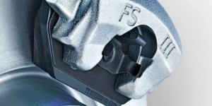 Čtyři jednoduché kroky a autovrak máte z krku