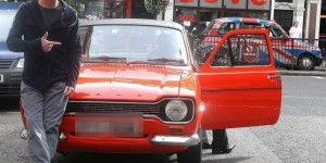 Před začátkem vysílání chce Chris Evans snížit plat