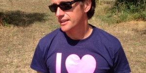 Richard má nové triko