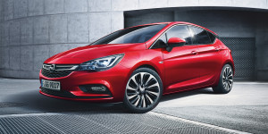 Opel Astra, evropské Auto roku 2016, odborníci jenom chválí
