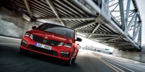 Jaká je faceliftovaná Octavia RS? Je ještě rychlejší!
