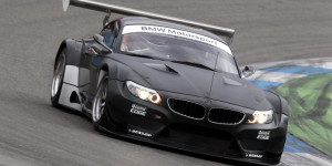 Upravené BMW Z4 GT3 na trati
