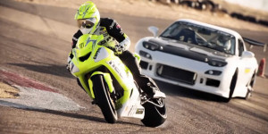 Mazda RX-7 vs Kawasaki ZX10